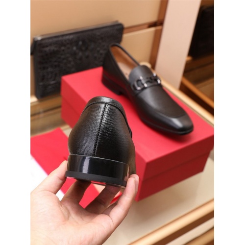 Replica Salvatore Ferragamo Leather Shoes For Men #919800 $118.00 USD for Wholesale