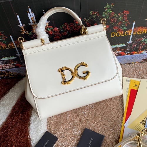 Dolce &amp; Gabbana D&amp;G AAA Quality Messenger Bags For Women #919991 $170.00 USD, Wholesale Replica Dolce &amp; Gabbana D&amp;G AAA Quality Messenger Bags