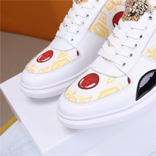 Replica Versace Casual Shoes For Men #920533 $72.00 USD for Wholesale