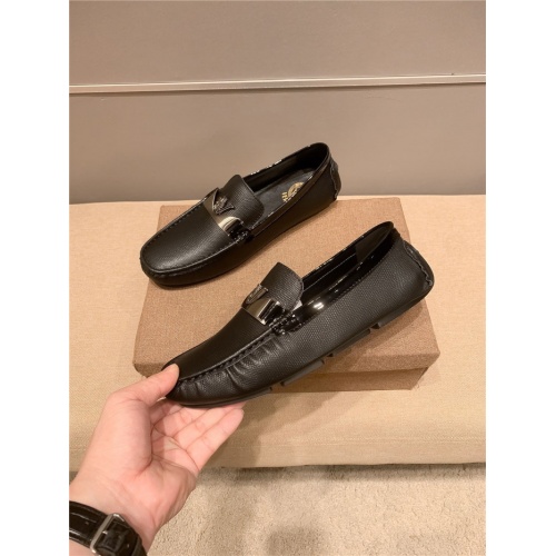 Versace Leather Shoes For Men #920573