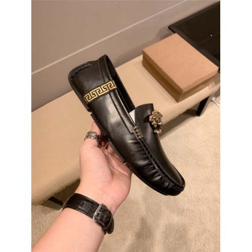 Replica Versace Leather Shoes For Men #920635 $82.00 USD for Wholesale