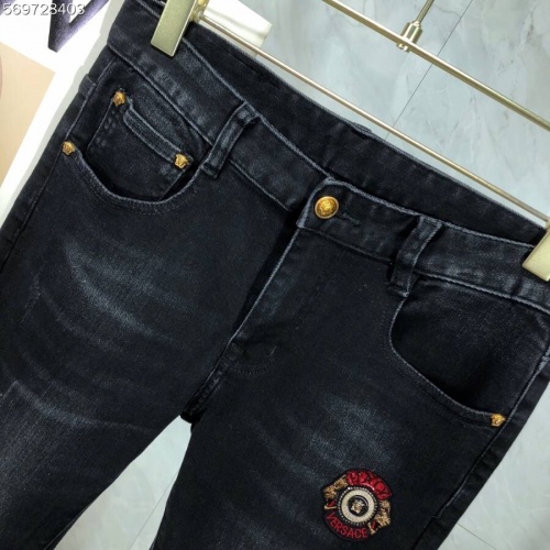 Replica Versace Jeans For Men #921051 $48.00 USD for Wholesale