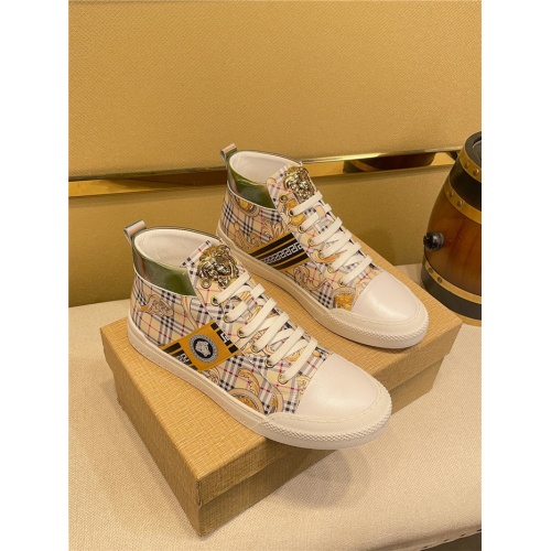 Versace High Tops Shoes For Men #921292