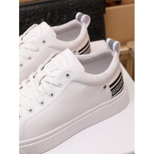 Replica Versace Casual Shoes For Men #921508 $82.00 USD for Wholesale