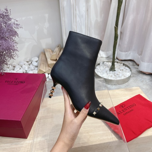Replica Valentino Boots For Women #921818 $98.00 USD for Wholesale
