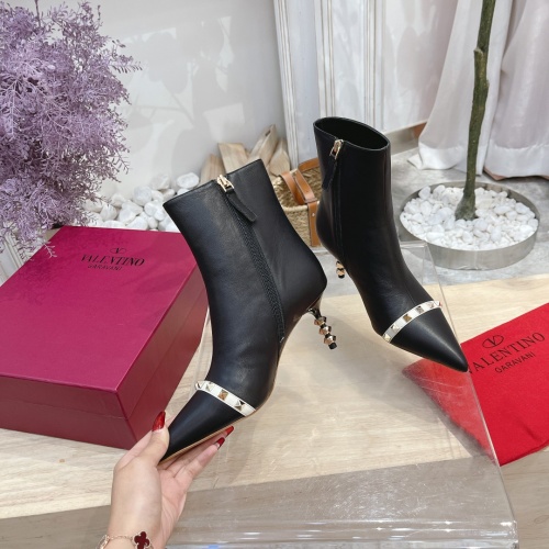 Valentino Boots For Women #921819