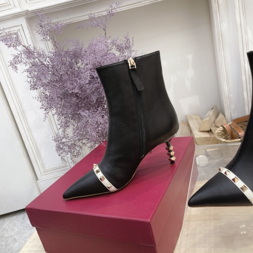 Replica Valentino Boots For Women #921819 $98.00 USD for Wholesale