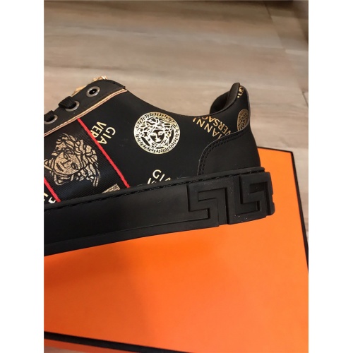 Replica Versace Casual Shoes For Men #921866 $76.00 USD for Wholesale