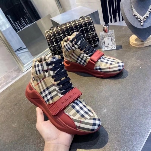 Replica Burberry Boots For Women #922726 $105.00 USD for Wholesale