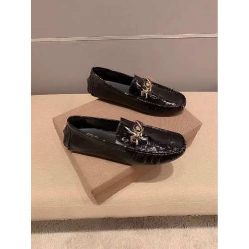 Replica Versace Leather Shoes For Men #922924 $82.00 USD for Wholesale