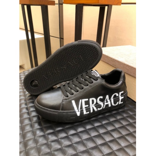 Replica Versace Casual Shoes For Men #922944 $80.00 USD for Wholesale