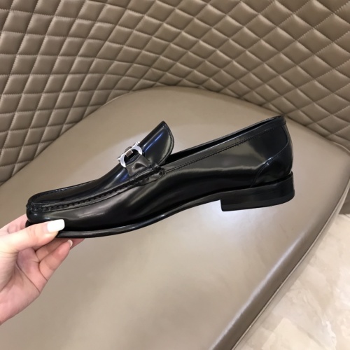 Replica Salvatore Ferragamo Leather Shoes For Men #922953 $162.00 USD for Wholesale
