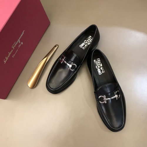 Replica Salvatore Ferragamo Leather Shoes For Men #922958 $162.00 USD for Wholesale