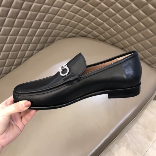 Replica Salvatore Ferragamo Leather Shoes For Men #922963 $162.00 USD for Wholesale