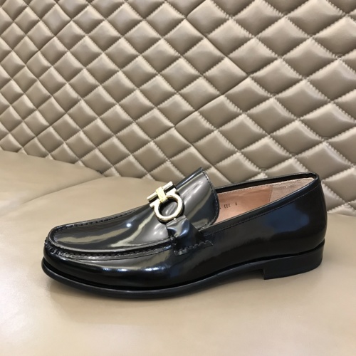 Replica Salvatore Ferragamo Leather Shoes For Men #922965 $170.00 USD for Wholesale