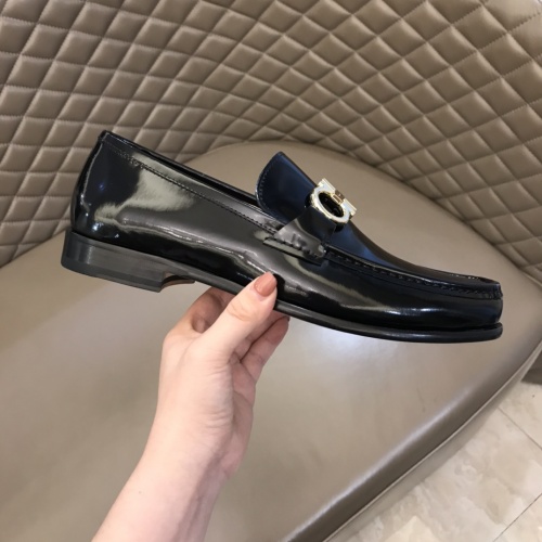 Replica Salvatore Ferragamo Leather Shoes For Men #922965 $170.00 USD for Wholesale