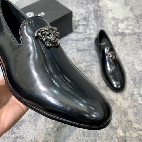 Replica Versace Leather Shoes For Men #922969 $92.00 USD for Wholesale