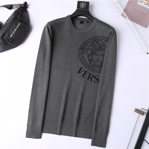 Versace Sweaters Long Sleeved For Men #923012