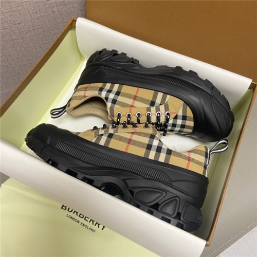 Replica Burberry Casual Shoes For Women #923474 $112.00 USD for Wholesale