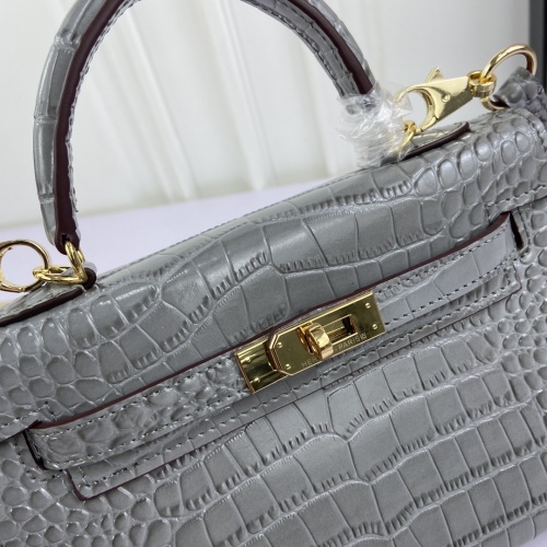 Replica Hermes AAA Quality Messenger Bags For Women #924162 $92.00 USD for Wholesale