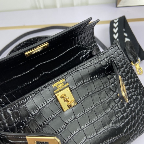 Replica Hermes AAA Quality Messenger Bags For Women #924164 $92.00 USD for Wholesale