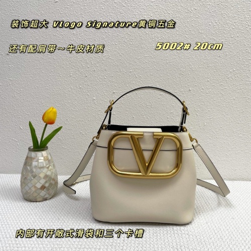 Valentino AAA Quality Messenger Bags For Women #924216 $100.00 USD, Wholesale Replica Valentino AAA Quality Messenger Bags