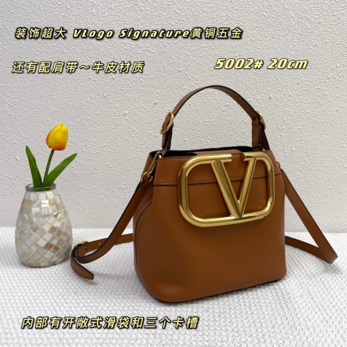 Valentino AAA Quality Messenger Bags For Women #924218 $100.00 USD, Wholesale Replica Valentino AAA Quality Messenger Bags