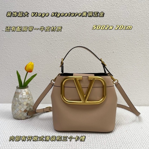 Valentino AAA Quality Messenger Bags For Women #924219 $100.00 USD, Wholesale Replica Valentino AAA Quality Messenger Bags