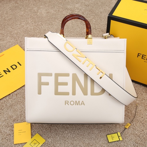 Fendi AAA Quality Tote-Handbags For Women #924279 $98.00 USD, Wholesale Replica Fendi AAA Quality Handbags