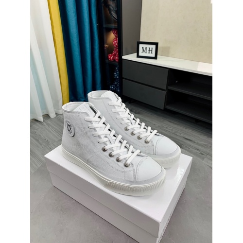 Givenchy High Tops Shoes For Men #924435