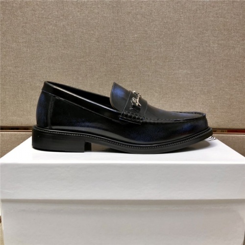 Replica Versace Leather Shoes For Men #924582 $105.00 USD for Wholesale