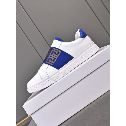 Replica Versace Casual Shoes For Men #924647 $76.00 USD for Wholesale