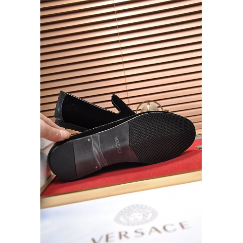 Replica Versace Leather Shoes For Men #925096 $96.00 USD for Wholesale