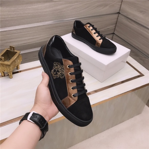 Replica Versace Casual Shoes For Men #925147 $76.00 USD for Wholesale