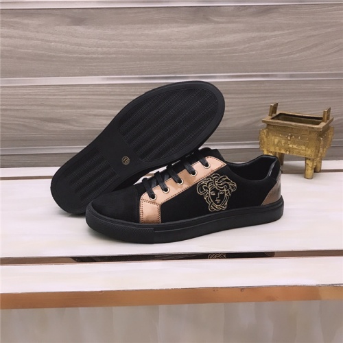 Replica Versace Casual Shoes For Men #925147 $76.00 USD for Wholesale