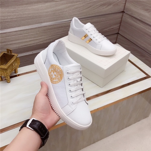 Replica Versace Casual Shoes For Men #925155 $76.00 USD for Wholesale