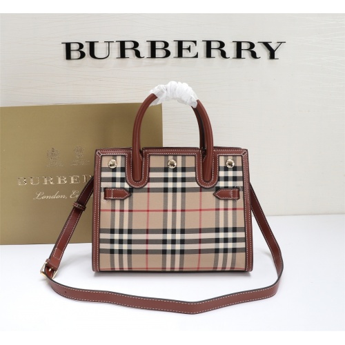 Burberry AAA Messenger Bags For Women #925387 $102.00 USD, Wholesale Replica Burberry AAA Messenger Bags