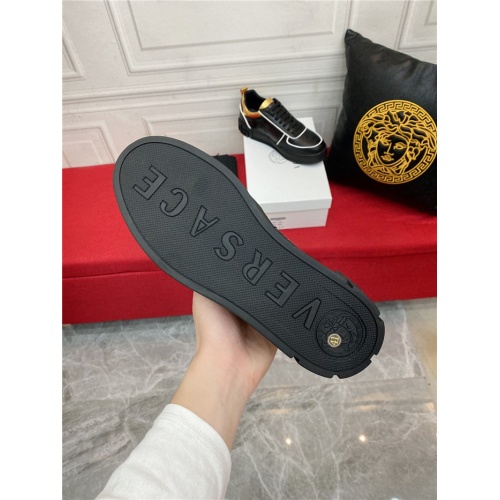 Replica Versace Casual Shoes For Men #925420 $72.00 USD for Wholesale