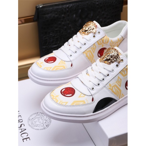 Replica Versace Casual Shoes For Men #925962 $76.00 USD for Wholesale