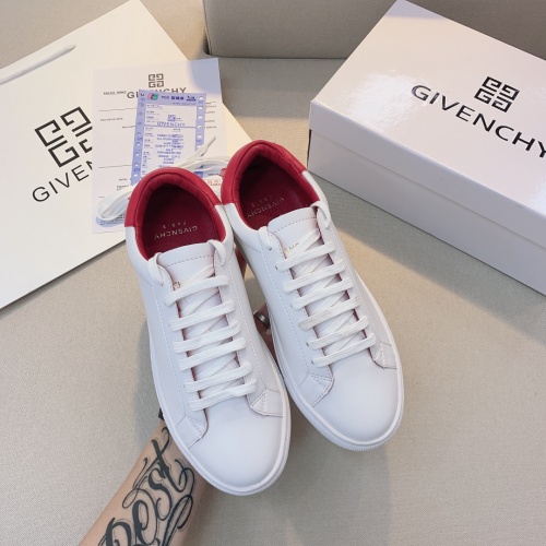 Givenchy Casual Shoes For Women #926126