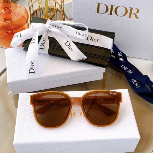 Christian Dior AAA Quality Sunglasses #926190