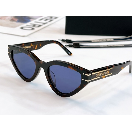 Christian Dior AAA Quality Sunglasses #926209