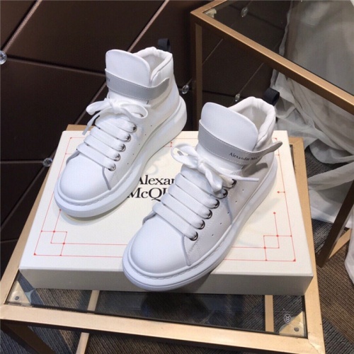 Alexander McQueen High Tops Shoes For Men #926280
