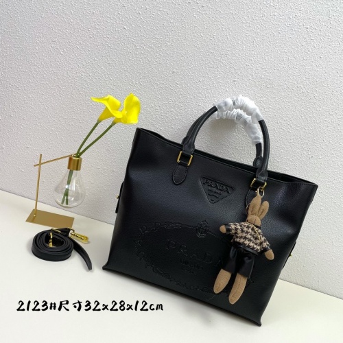 Prada AAA Quality Handbags For Women #926581