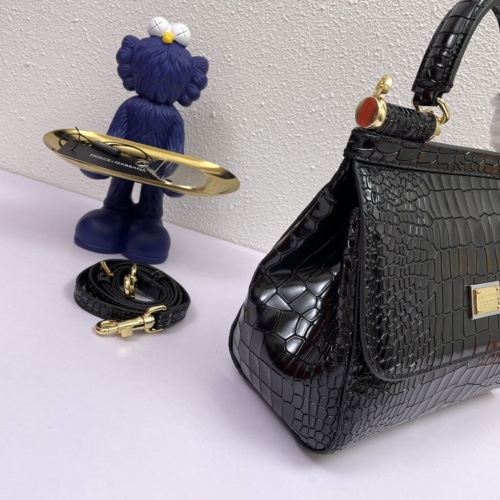 Replica Dolce & Gabbana D&G AAA Quality Messenger Bags For Women #926629 $140.00 USD for Wholesale