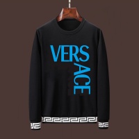 $88.00 USD Versace Tracksuits Long Sleeved For Men #917083