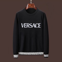 $88.00 USD Versace Tracksuits Long Sleeved For Men #917085
