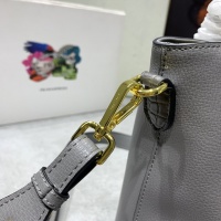 $105.00 USD Prada AAA Quality Handbags For Women #918721