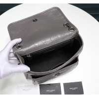 $112.00 USD Yves Saint Laurent YSL AAA Messenger Bags For Women #918729