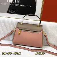 $102.00 USD Prada AAA Quality Messeger Bags For Women #918954